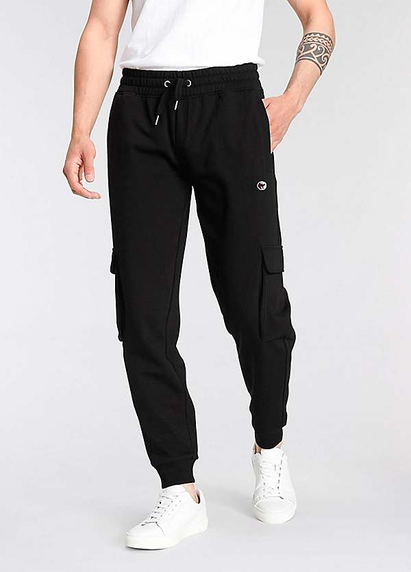 Straight on sale jogging pants