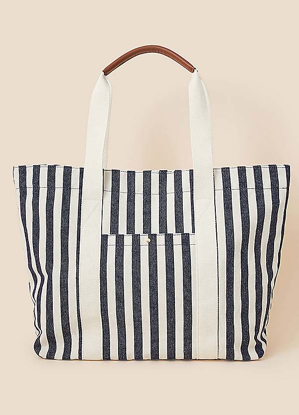 Accessorize 2025 striped bag