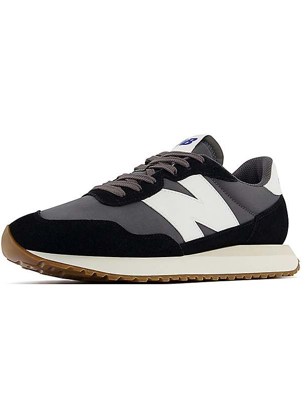 New balance store retro shoes