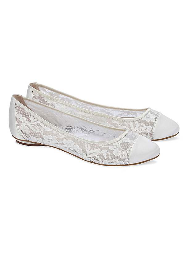 Ivory lace outlet ballet pumps